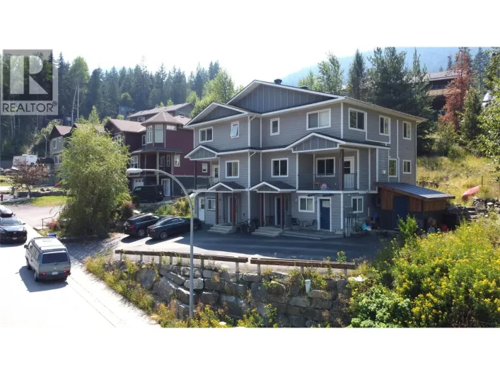 2410 Perrier Lane Unit# A, Nelson