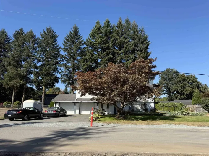24157 52 AVENUE, Langley