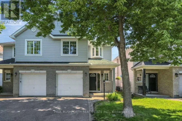 242 DEERFOX DRIVE, Ottawa