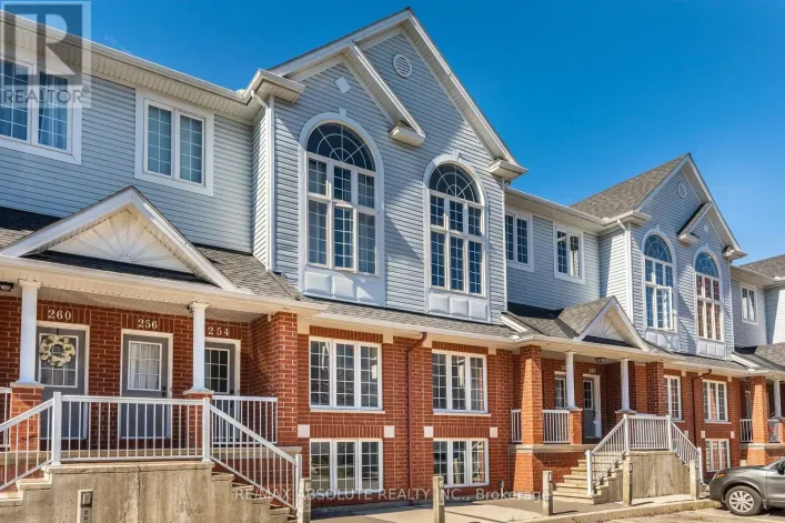 242 GERSHWIN PRIVATE, Ottawa