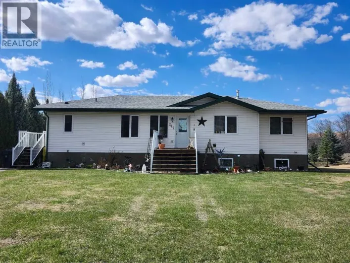 242 McNab Close, Drumheller