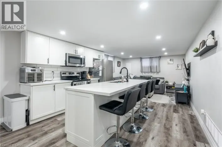 242 WEST 17TH Street Unit# Lower, Hamilton