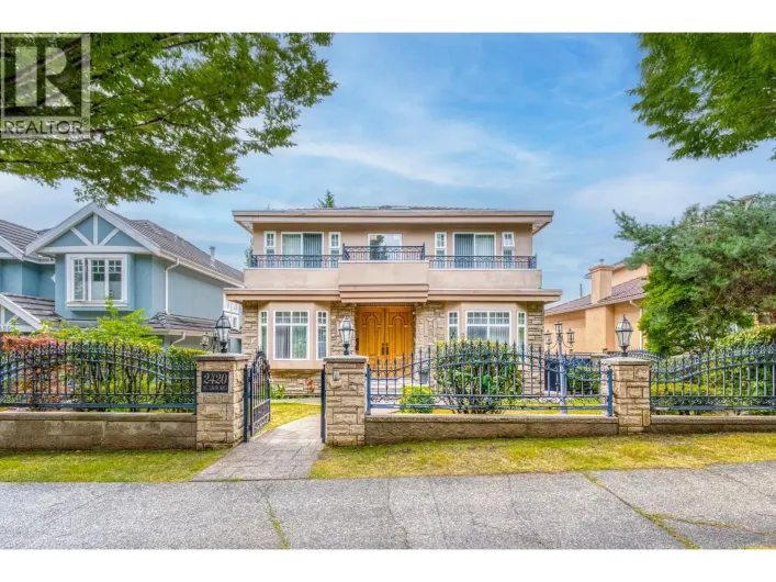 House for sale: 2420 SCARBORO AVENUE, Vancouver
