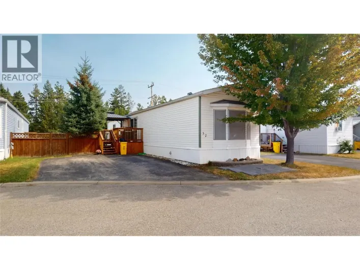 2424 Industrial #2 Road Unit# 32, Cranbrook