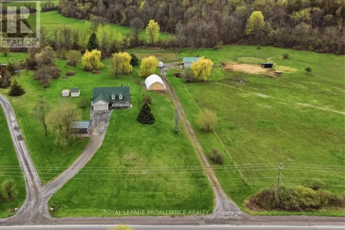 2425 WALLBRIDGE LOYALIST ROAD, Quinte West