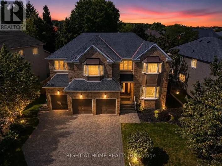 2427 ERIN CENTRE BOULEVARD, Mississauga