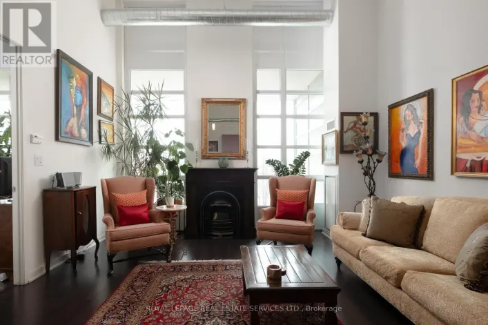 243 - 380 MACPHERSON AVENUE, Toronto