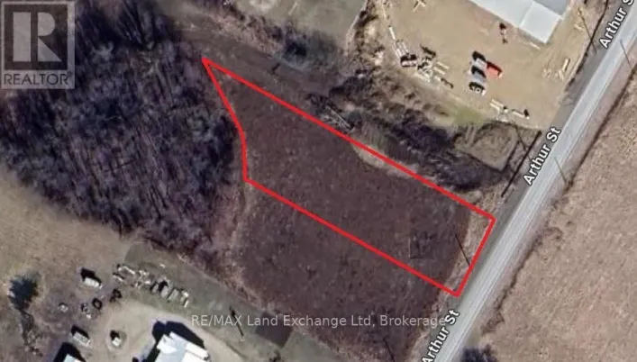 243 ARTHUR STREET, North Huron