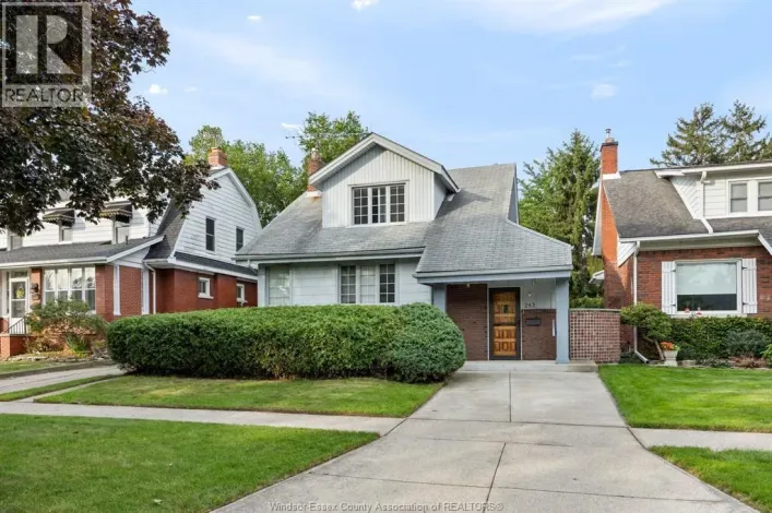 243 ESDRAS PLACE, Windsor