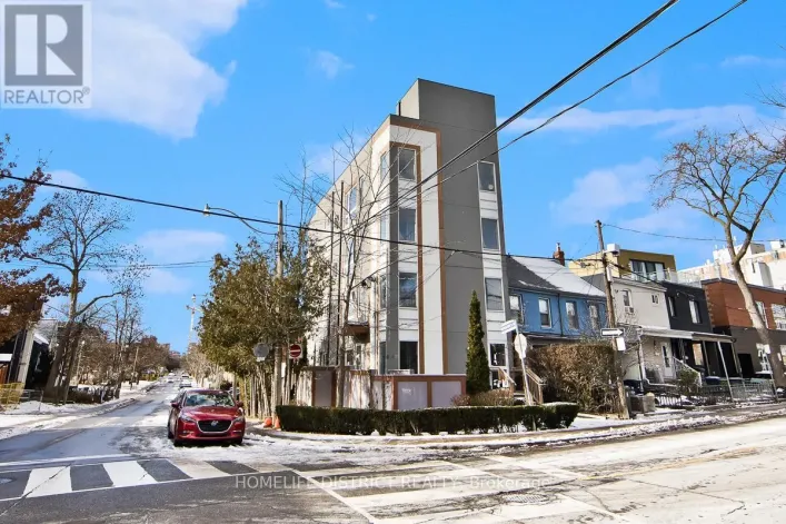 Fourplex for sale: 243 NIAGARA STREET, Toronto