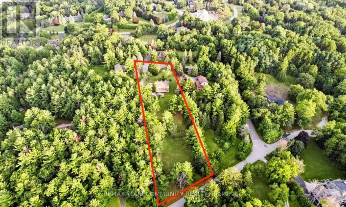 243 RIDGE ROAD, Aurora