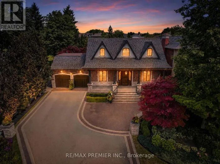 243 RUMBLE AVENUE, Richmond Hill
