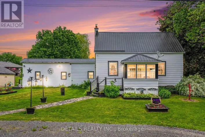 243 SOUTH GOWER DRIVE, North Grenville