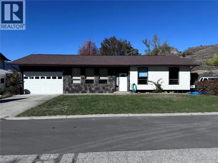 243 WINNIPEG Avenue, Grand Forks