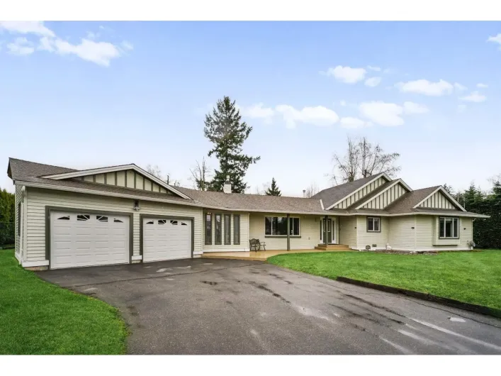 24322 46A AVENUE, Langley