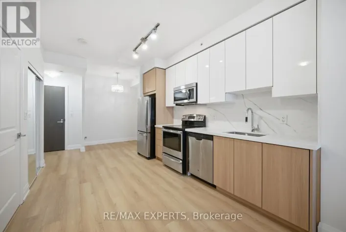 2433 - 7161 YONGE STREET, Markham