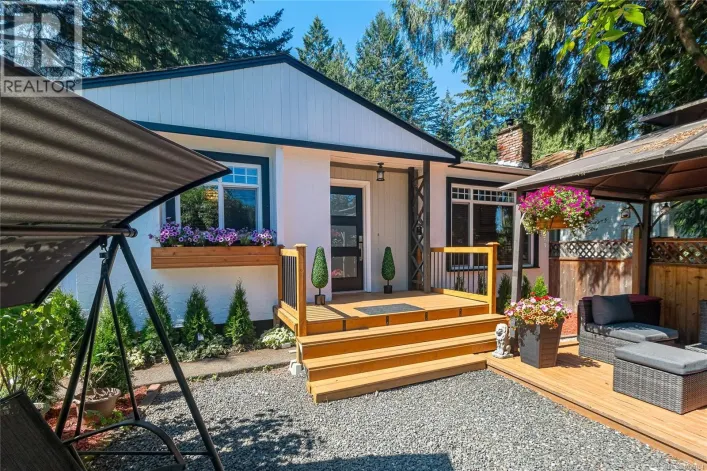 2433 Sooke Rd, Colwood