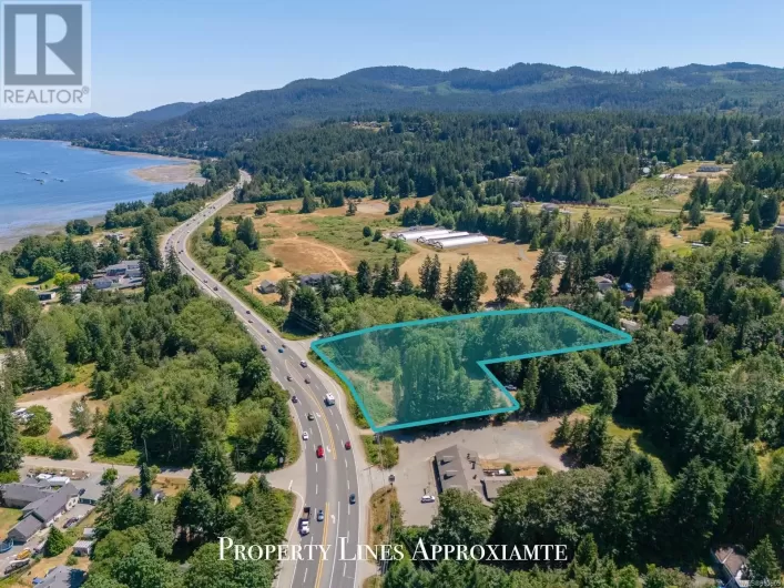 2433 Summerset Rd, Nanoose Bay