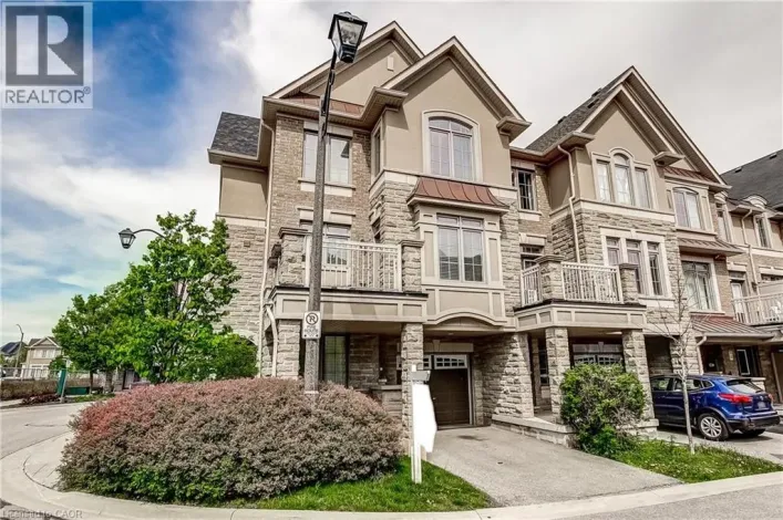 2435 GREENWICH Drive Unit# 35, Oakville