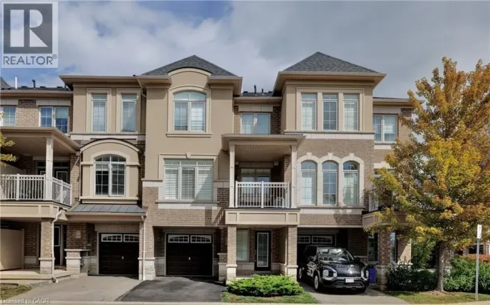 2435 GREENWICH Drive Unit# 68, Oakville
