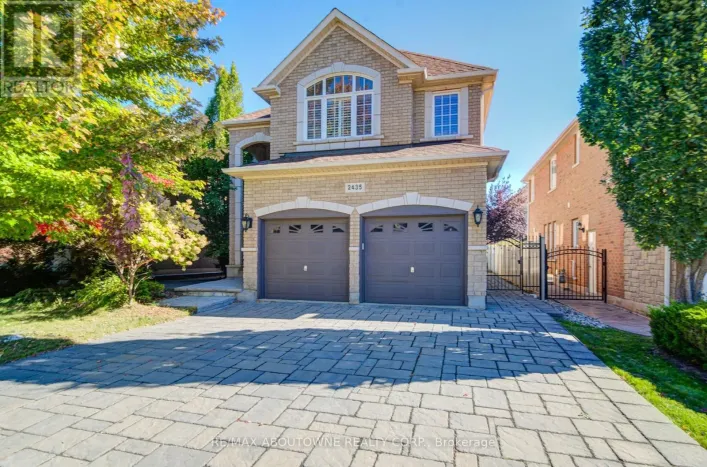 2435 HERTFORDSHIRE WAY, Oakville