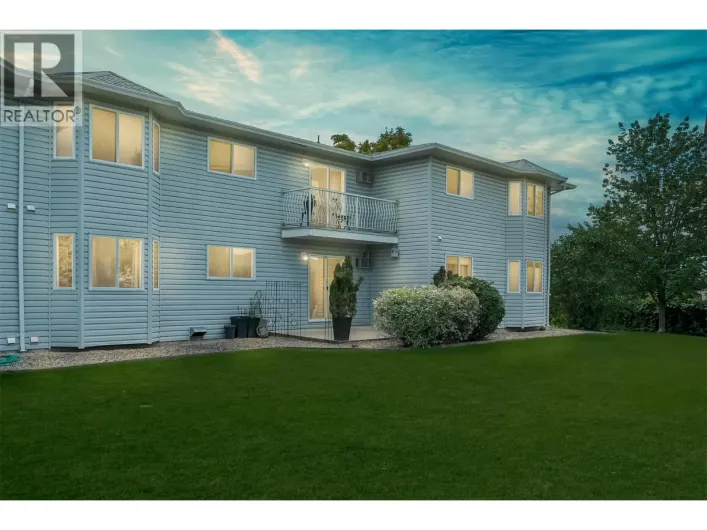 2435 Pleasant Valley Road Unit# 106, Armstrong