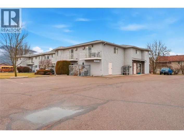 2435 Pleasant Valley Road Unit# 405, Armstrong