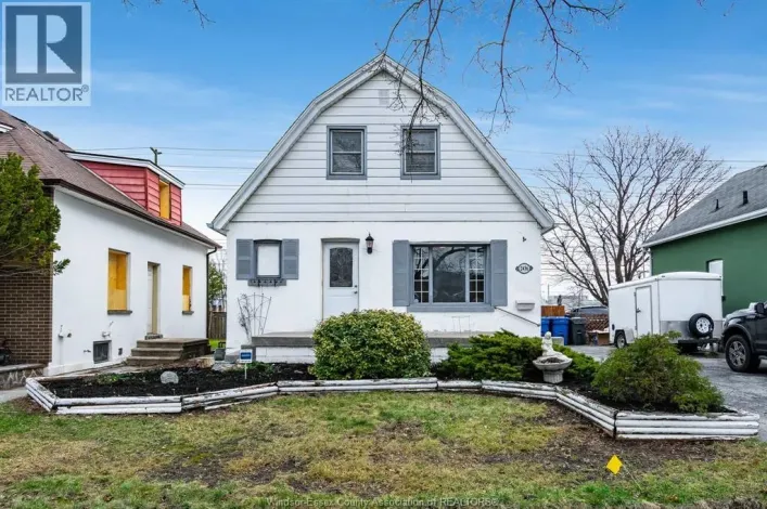 2436 Turner, Windsor