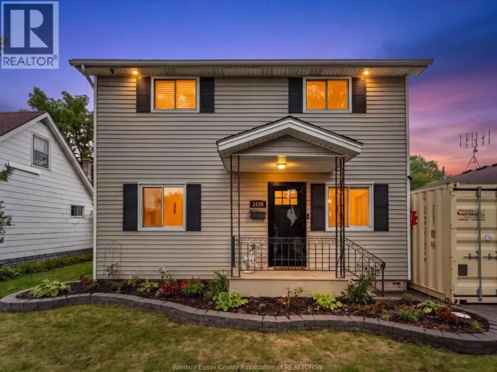 2438 Francois ROAD, Windsor