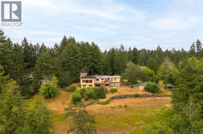 2439 Calais Rd, Duncan