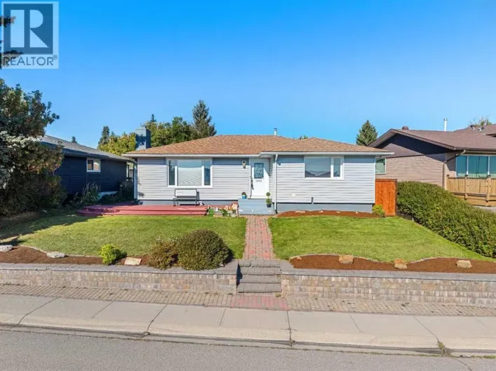 244 Cantrell Drive SW, Calgary
