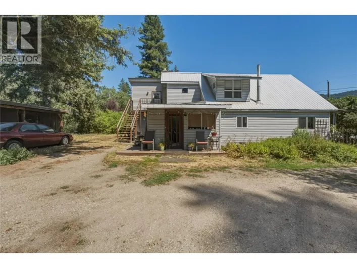 244 Mabel Lake Road, Lumby