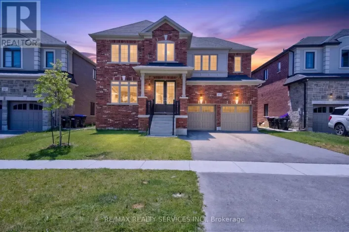 244 WARDEN STREET, Clearview