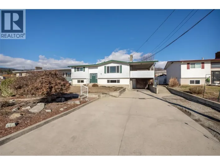 2442 Butt Road, West Kelowna