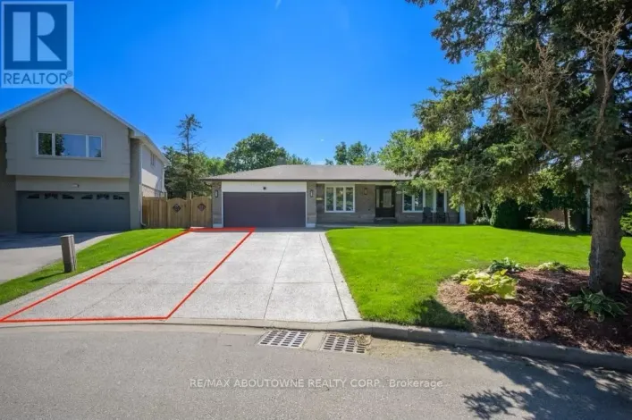 2444 WOBURN CRESCENT, Oakville