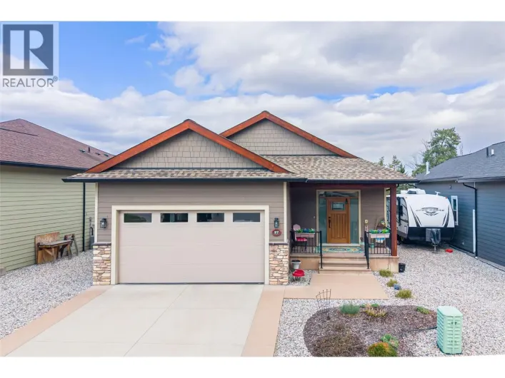 2444 York Avenue Unit# 27, Armstrong