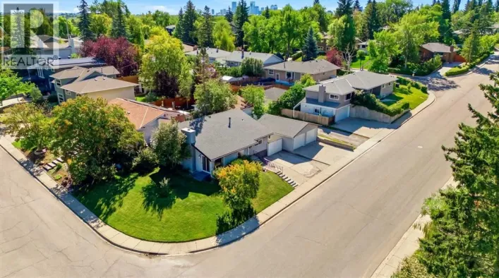 2445 Cherokee Drive NW, Calgary