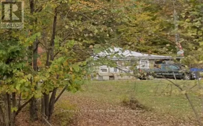 2445 NORTH SHORE ROAD, Algonquin Highlands