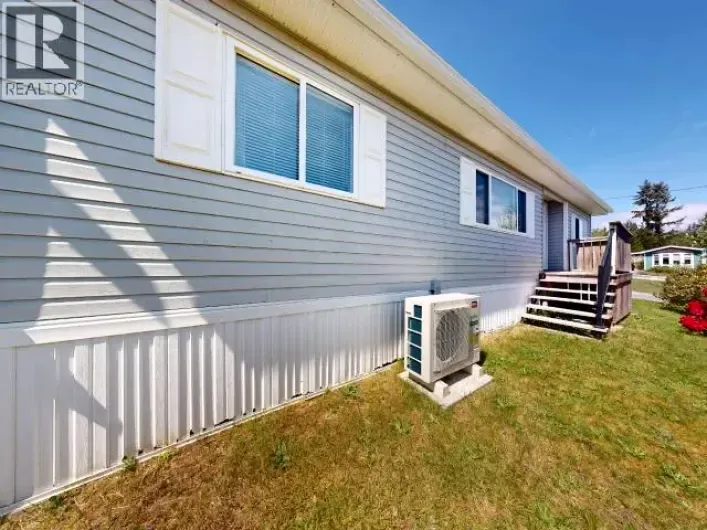 House for sale: 24-4500 CLARIDGE ROAD, Powell River