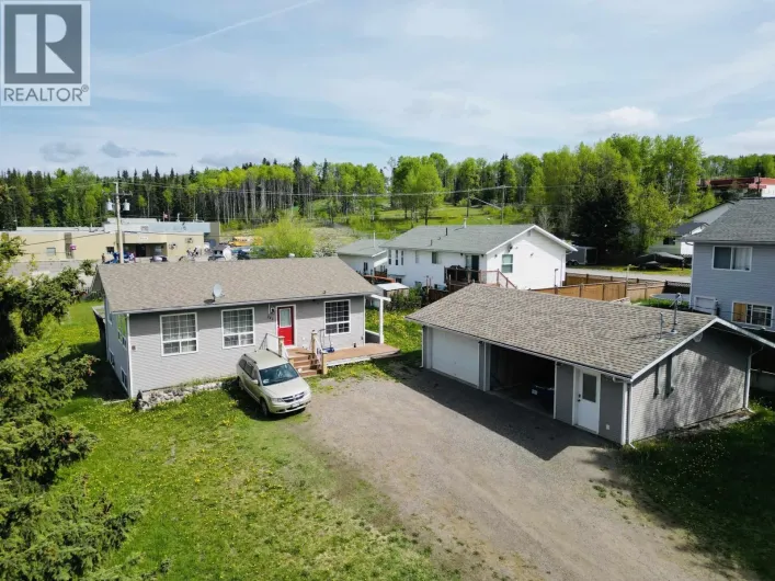 245 8TH AVENUE, Burns Lake