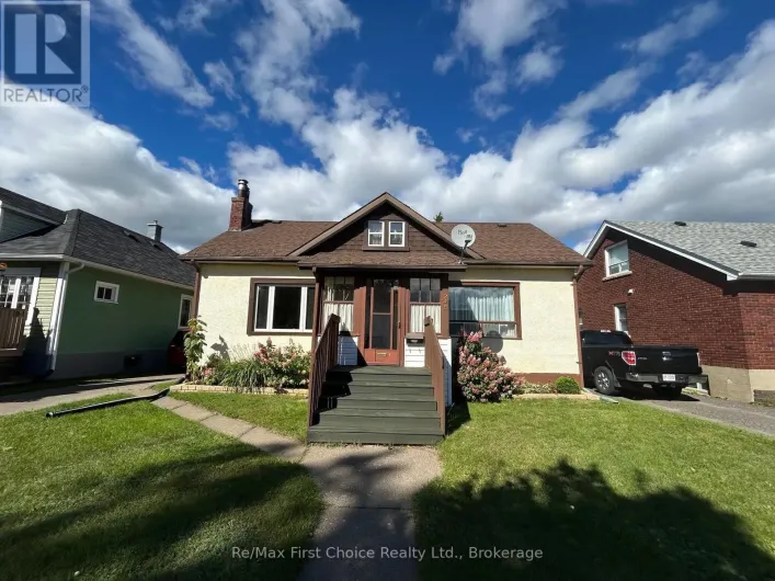 245 FRANCIS STREET W, Thunder Bay
