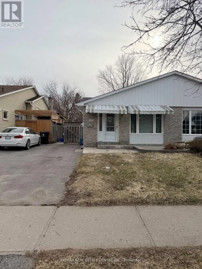 245 HERITAGE DRIVE, Kitchener