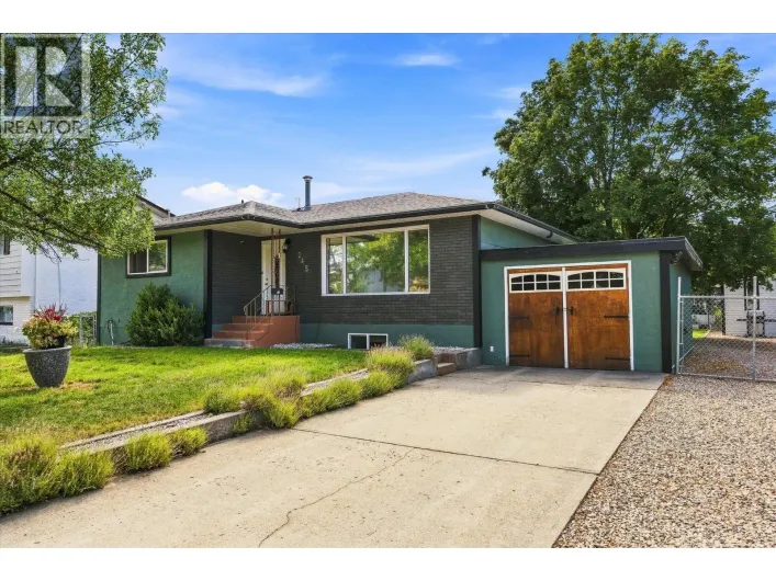 245 Holbrook Road W, Kelowna
