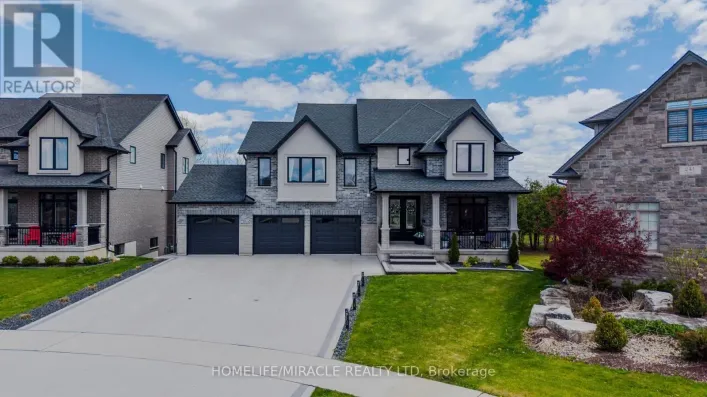 245 TAMARACK BOULEVARD, Woodstock