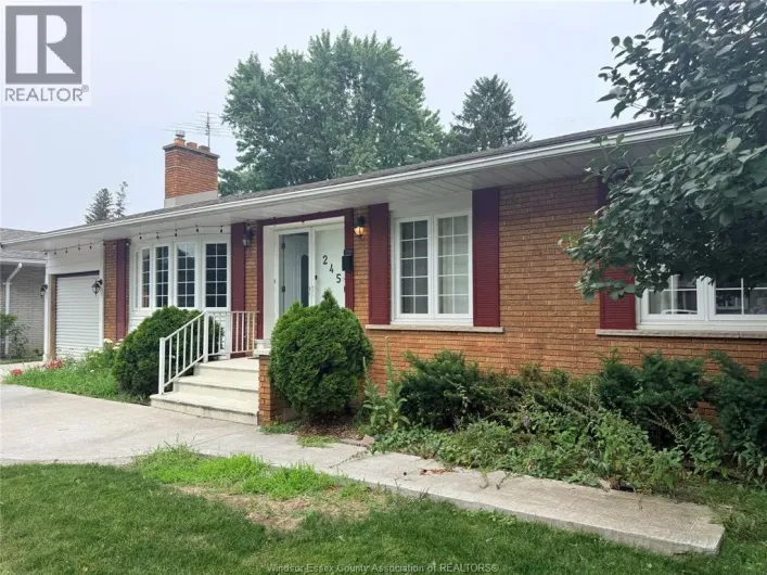 2450 ACADEMY DRIVE Unit# MAIN FLOOR, Windsor