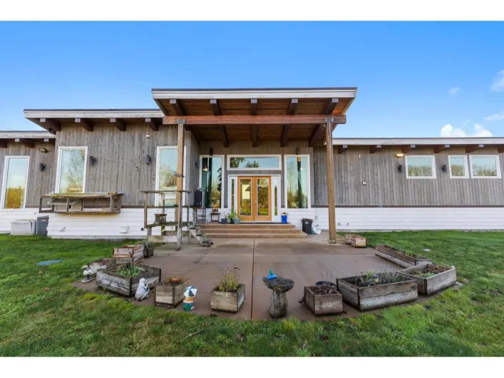 24509 36 AVENUE, Langley