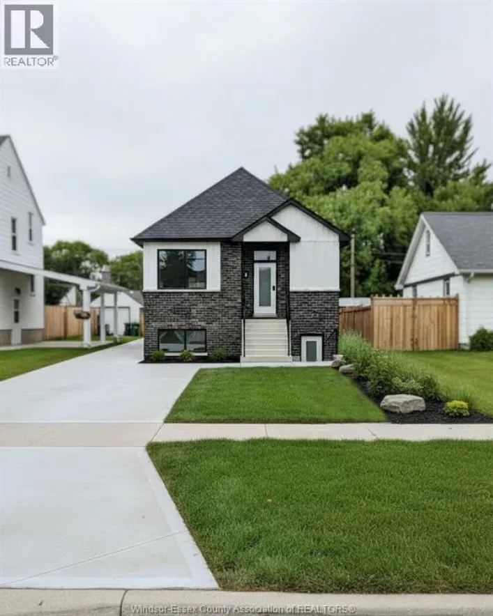 2451 WESTMINSTER BOULEVARD Unit# 3, Windsor