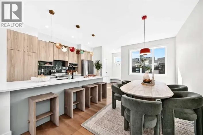 2453 Creeker Lane, Airdrie