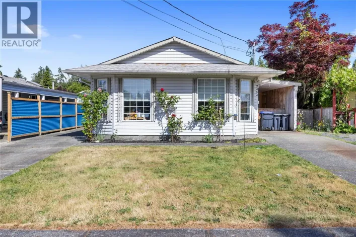 2454 5th St E, Courtenay