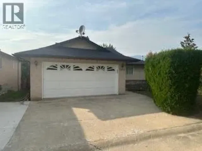 2455 5TH Avenue NE, Salmon Arm